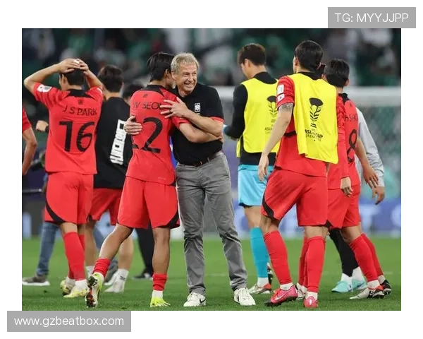 中国足球迎来新机遇 亚洲杯备战全面启动,教练团队大调整引发关注 中国足球迎来新机遇 亚洲杯备战全面启动,教练团队大调整引发关注